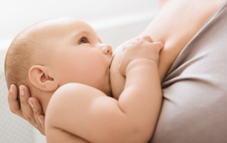 A acupressão ajuda no aleitamento materno